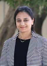 Zohra Hasnani-Samnani